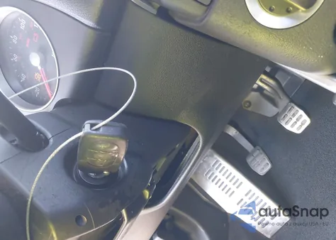 2002 Audi Tt 1.8L из США, поврежденный, VIN TRUUT28N421006181